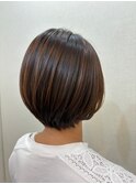 ショートボブ