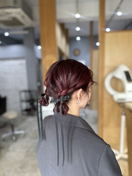 ミロク(miloc) ツイン編みおろしアレンジ