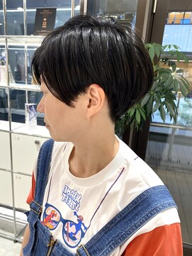 ステアケース 武蔵小杉店(stair:case) 大人ショートツーブロック/白髪ぼかしハイライト/武蔵小杉