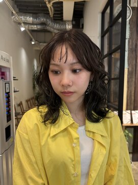 セブンベルベット(7 Velvet) オリーブグレージュ【円口睦】