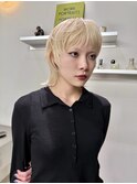 ブロンドヘアウルフヘアミルクティーカラーベージュ