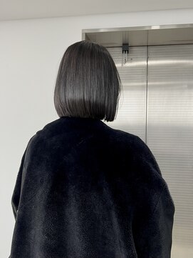 艶ボブダークカラー