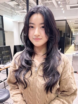 アルバム 銀座(ALBUM GINZA) 顔周りレイヤー大人ガーリー 似合わせカットロング_F21295