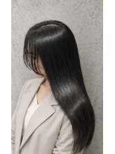 サロン帰りの質感を自宅でも再現できるよう丁寧にスタイリング提案