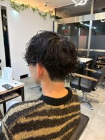 アルメリアメンズ(Arumeria Men's)&nbsp;クリープパーマ/刈り上げショート/黒髪