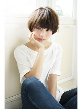 アンアミ オモテサンドウ(Un ami omotesando) 【Un ami】《増永剛大》幅広い世代に人気☆２０１７ショートボブ