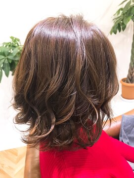 ジェービーヘア 稲毛(jb hair) 『jbhair稲毛』伸ばしかけでハネさすい毛先に合ってるスタイル