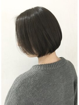 ロロン 代々木八幡(LORONG) アッシュブラウンレイヤーボブ