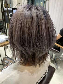 フェリア 渋谷(Feria) ハイライト×ショートレイヤー