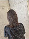 切りっぱなしロブ　ネイビーベージュ