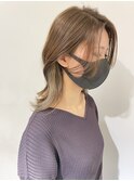 ★くびレイヤーエモージュインナーグレージュ前髪ピンクベージュ