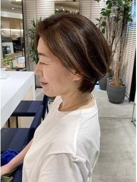 ステアケース 武蔵小杉店(stair:case) 大人ハンサムショート耳かけ/白髪ぼかし/髪質改善30代40代50代