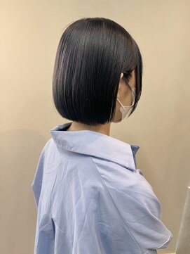 ブルーム(the Bloom) 【ぷつっとボブ】ダークグレージュ