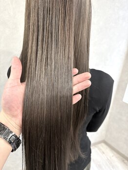 コーラル ヨコハマ(Coral yokohama)の写真/あなただけのうるツヤ髪を実現するカスタムトリートメント！特別な時間をお届けします。