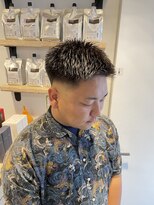 ヴィヴァン(Vivant)&nbsp;アップバングフェード