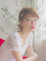 オジコ(ojiko)&nbsp;☆月曜営業☆ojiko.ゆるふわ金ピンローポニーテールアレンジ３