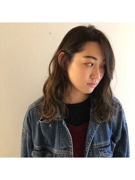 カウチ 板橋本町店(kauti) セミロング波巻きスタイル