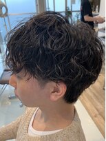 フィフス(fifth) マッシュ スパイラルパーマツイストパーマ マッシュウルフ