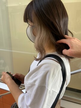 インク サカエ(inq sakae) インナーカラーベージュ