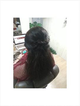 美容室 マハロ(MAHALO) ※。.:*:・'°☆