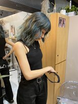 ワッツユアヘアストーリー(What’s your hair story)&nbsp;デザインカラー/ハイライト/レイヤーカット/ブリーチあり