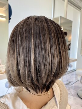 アントワープヘアー 知多半田駅前店(Antwerp hair) エアタッチグラデーションショート