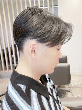ハレ ヘアサロン(Hale hair salon) Haleビジネスニュアンスパーマセンターパートフェザーパーマ原宿