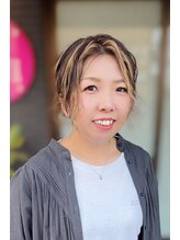 サロンドウイ(salon de OUI) 梅田 亜伊