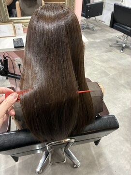 トゥーレ(Tule) 髪質改善酸熱カラーで叶えるツヤ髪スタイル