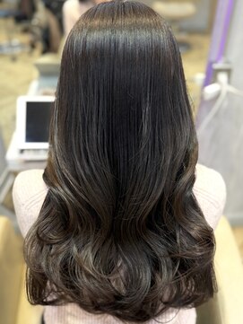 ロンド フィーユ(Lond fille) 韓国顔周り/ハイレイヤーカット/ワンホンレイヤー/銀座