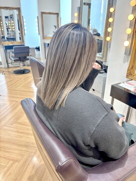 コワファースト  させぼ五番街店(COIFF1RST) ash beige