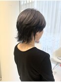 20代ウルフカットデザインカラー裾カラー
