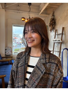 アズグロウ エクラ(AS GROW 'eclat) 大人ガーリー外ハネくびれナチュラルミディ