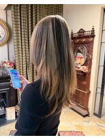 グッドフェローズ キタホリエ(GoodFellas kitahorie) ナチュラルレイヤーのハイトーン透明感カラーブリーチ艶感