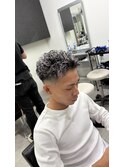 極道パーマ/メンズ/刈り上げ/眉毛/ツイスト
