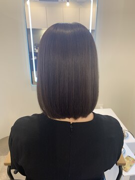 アールサロン アオヤマ(Rr SALON AOYAMA) プラチナボブショート