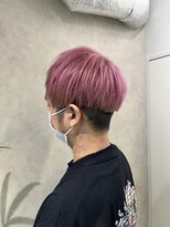 ミューバイケンジ(miu by KENJE) miu&橋本愛海　メンズの薄めピンクカラー