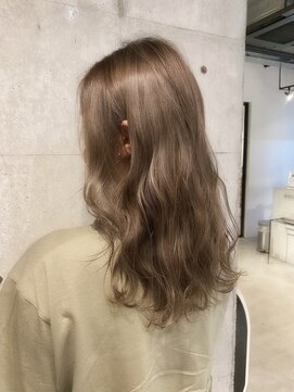 ラヴィズム 松崎店(LUVISM) 10代20代30代ミルクティーベージュダブルカラーケアブリーチ