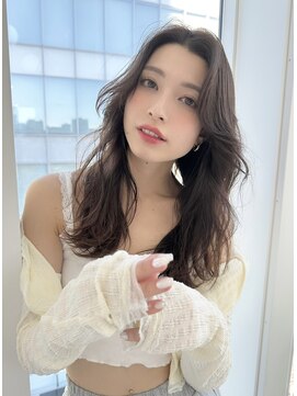 レミエ ダイカンヤマ(lemiie) レイヤーロング☆ベージュカラー☆レイヤーカット