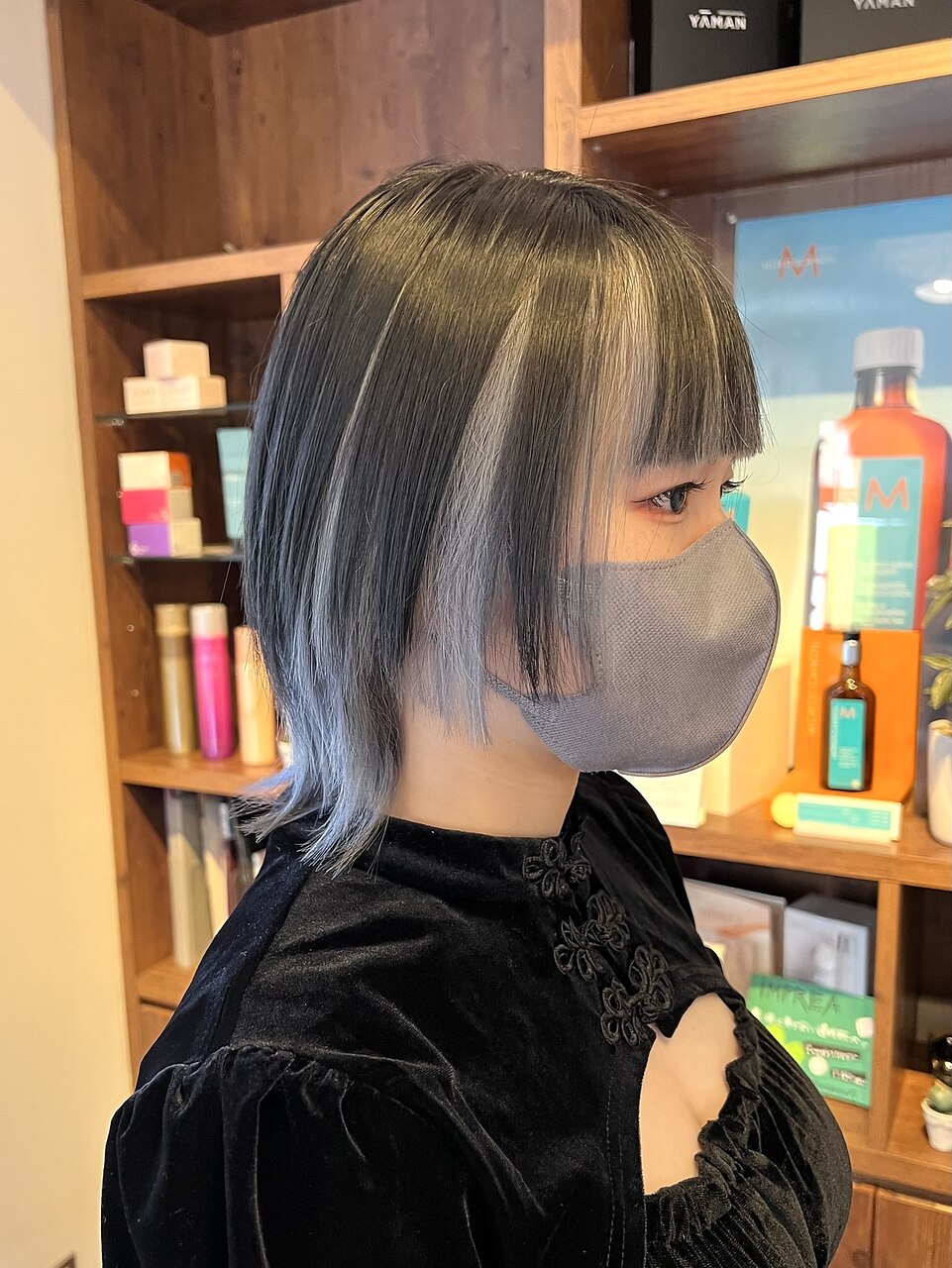 鬼滅缶飾り棚 色シルバー - リビング収納