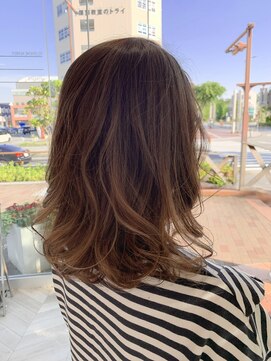 アース 三田南ウッディタウン店(HAIR&MAKE EARTH) 大人可愛い♪ロングボトメントカールハイライト