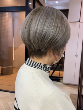サンタフェ 岡崎店(Santa'Fe) Santa'Fe式脱白髪染め白髪ぼかしカラー/ショート