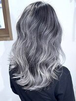 ブレイズヘアー(BLAZEhair) 【立体感バツグン】ホワイトバレイヤージュ×ブリーチ3回