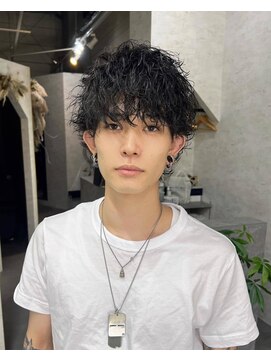 レイ(Lay.) 【スタイリスト遠藤】スパイラルウルフ