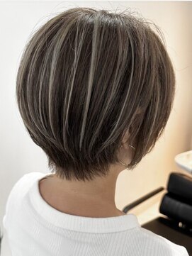 ヘアーサロングランデ(HAIR SALON GRANDE) ハイライトカラーミルクティーベージュレイヤーカット