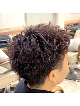 ティアラ 桜木町(TIARA) 【MEN'SHAIR】ボーイッシュ×スパイキーショート