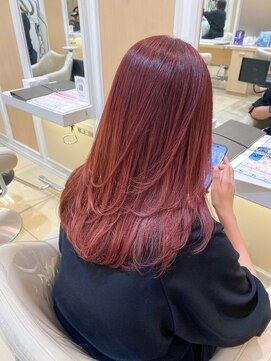 アッシュ 中目黒店(Ash) レイヤーカット×チェリーレッド