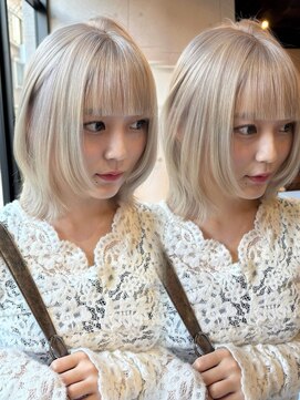 福井ホワイトベージュハイトーン韓国レイヤーボブ姫カット学生