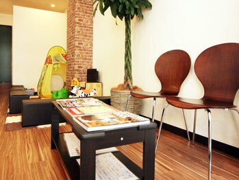 リアライズ(REARIZE)の写真/【キッズスペースあり・授乳室も完備・お子様同伴大歓迎♪】9時~営業も嬉しい◎