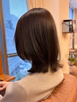ラブハーツアンドビーヒガシウメダ(luve heart's And Be higashiumeda)&nbsp;低めレイヤーカット×オリーブベージュ